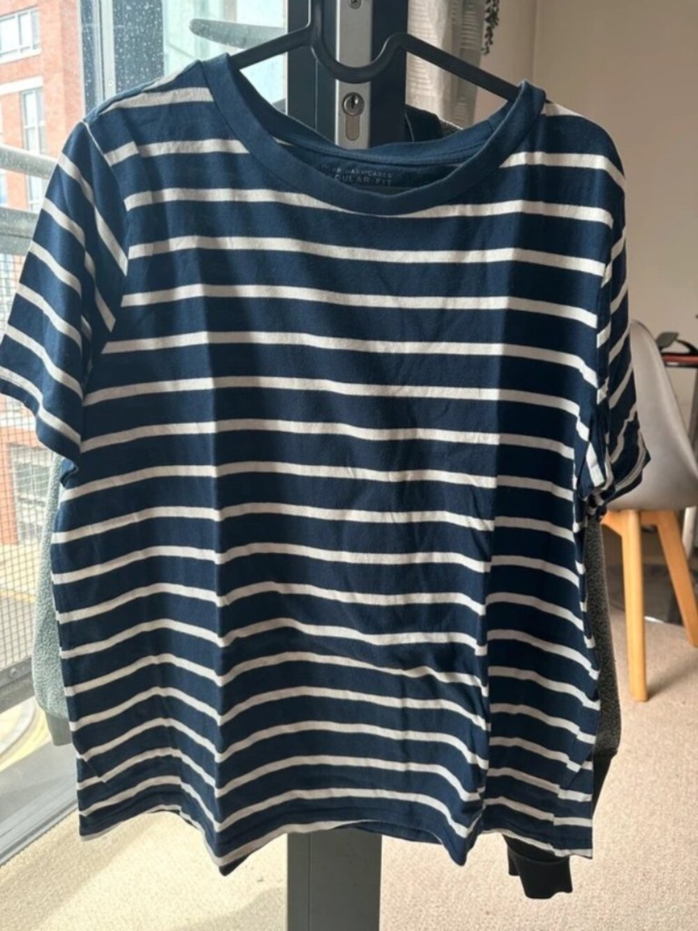 Navy stripped tee XL